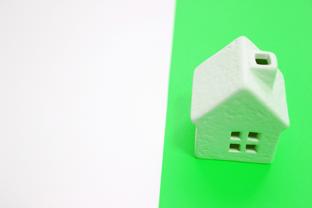 【売却の壁】たかが越境、されど越境。隣人トラブルが不動産を売れなくする現実 の画像