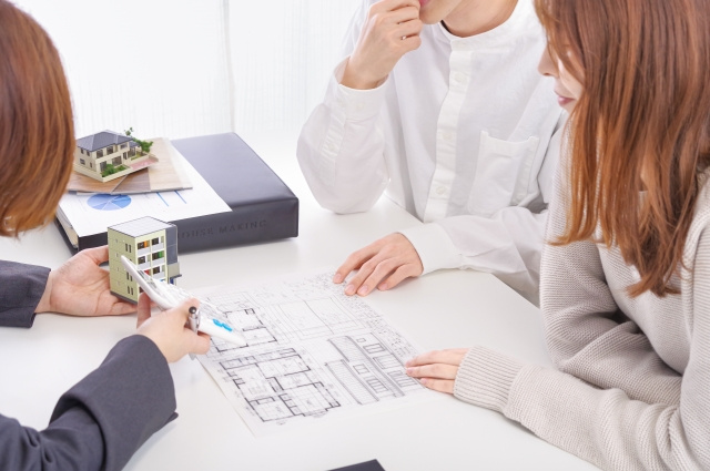 建設費高騰・金利上昇の時代、家の価値を落とさないための重要ポイントの画像