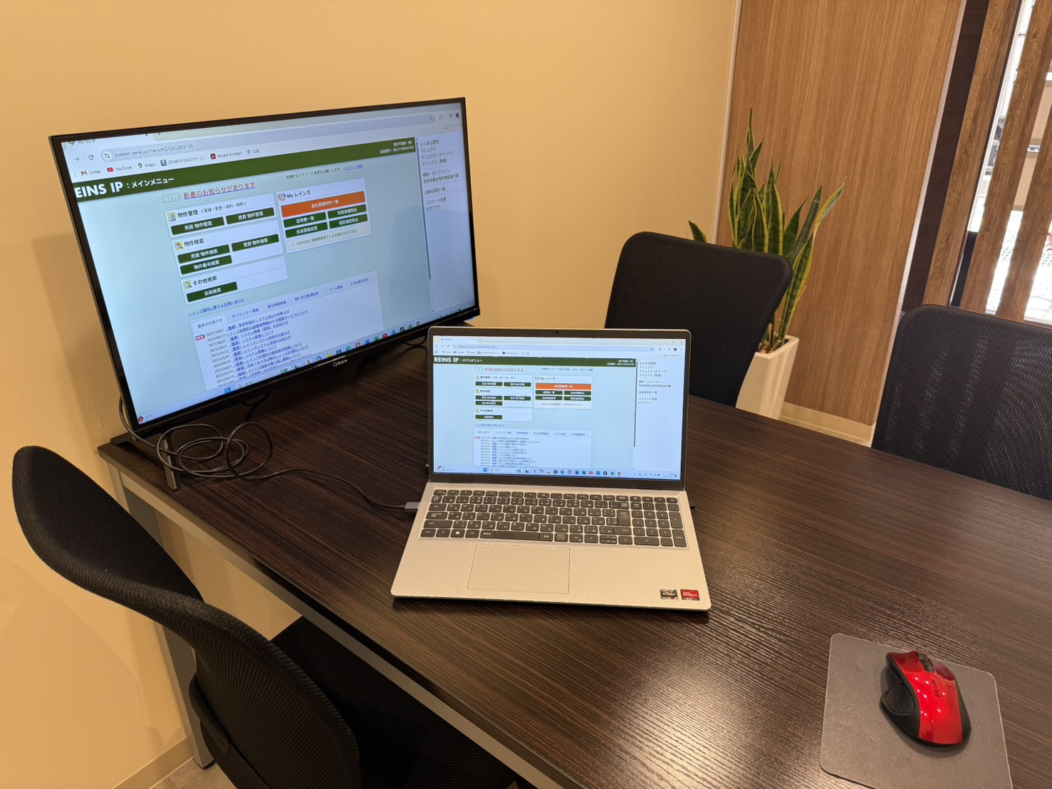 ディスプレイとPCつながりました！の画像