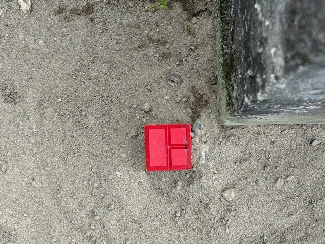 【弥富市不動産売却】境界杭の画像