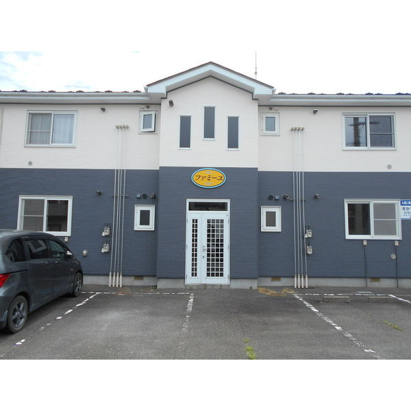 【子育てファミリー向け3DK】落ち着いた住環境で暮らしたい方へ ― ファミーユ202号室の画像