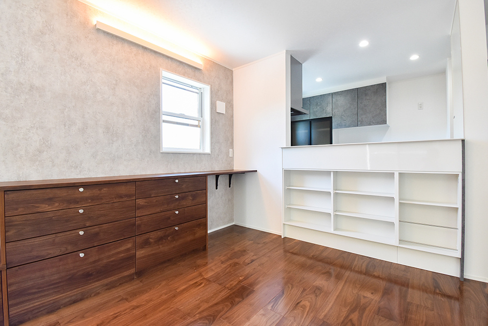 キッチンカウンター下収納