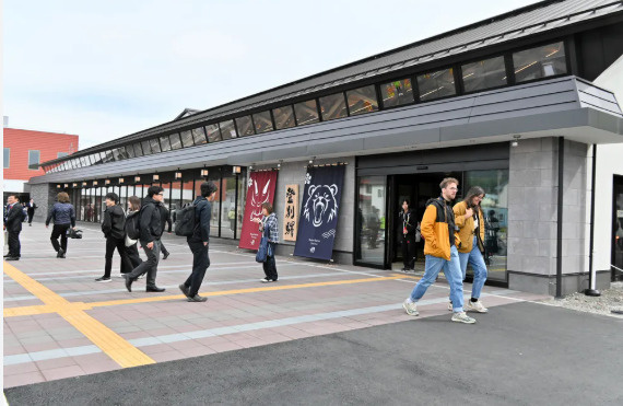 登別駅がリニューアル★の画像