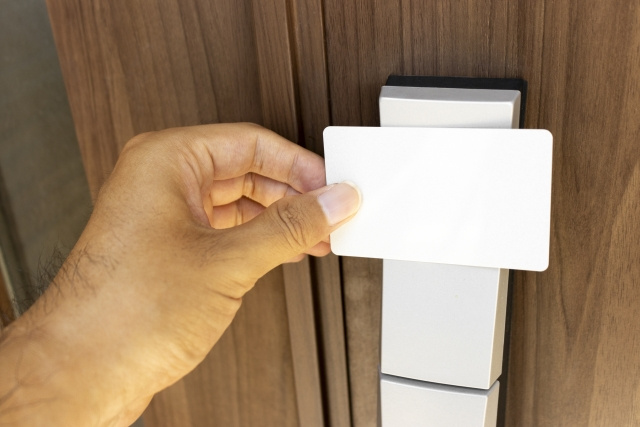 カードキーを導入した一戸建てに住むメリットは？注意すべき点も解説の画像