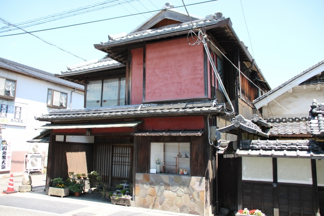 店舗併用住宅は売却できる?売りにくい理由や注意点も解説の画像