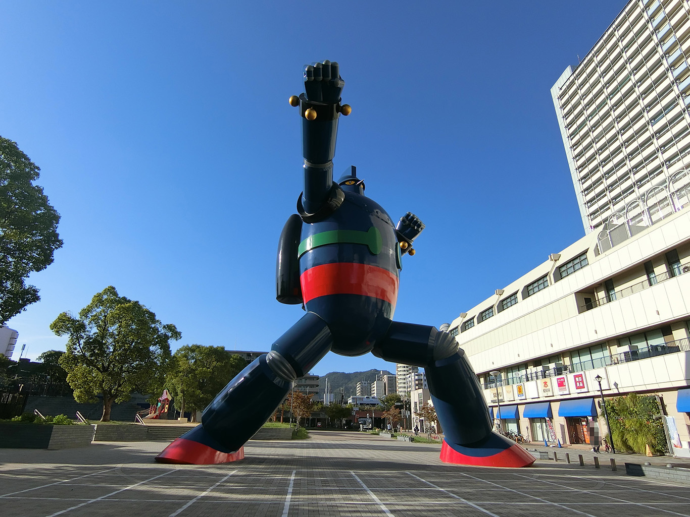 新長田駅(兵庫県)でお部屋探し【新長田駅の住みやすさ・都市機能】*理想の暮らしを見つける街ガイド*の画像