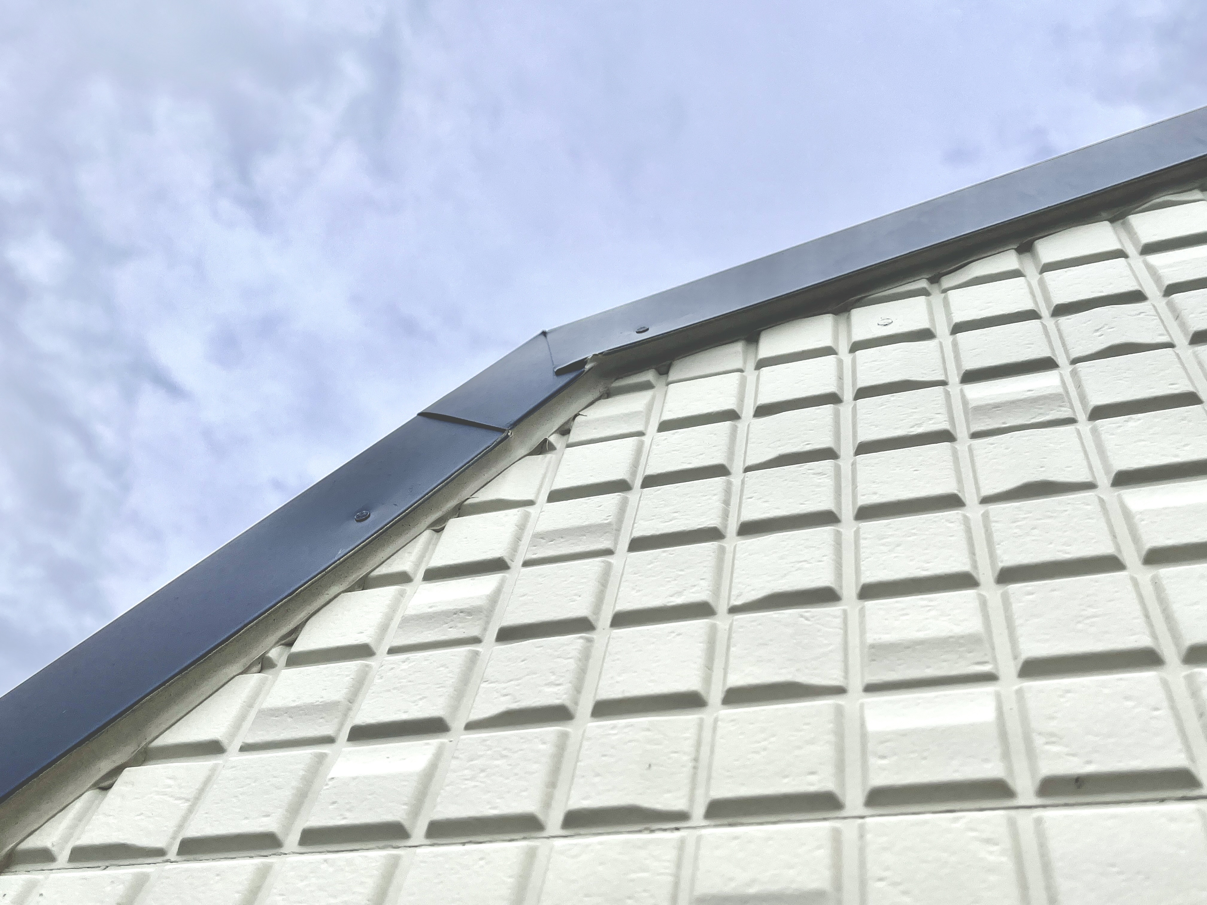 けらばの通気出口がない家