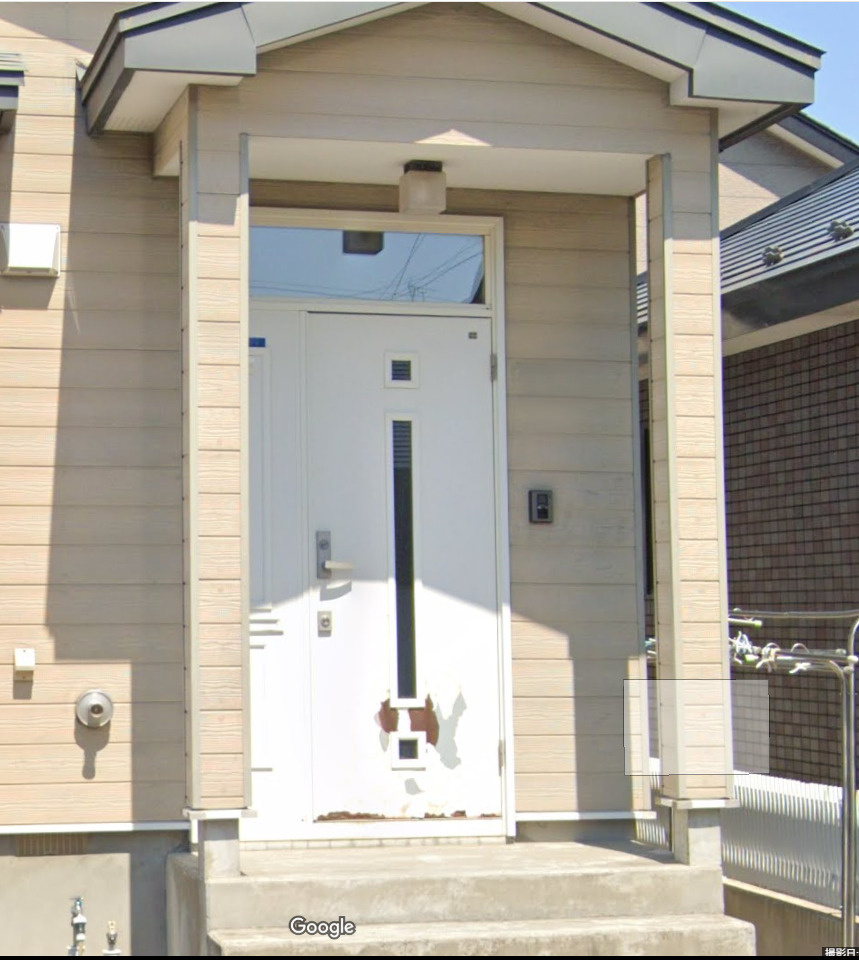 玄関ドア塗装の画像