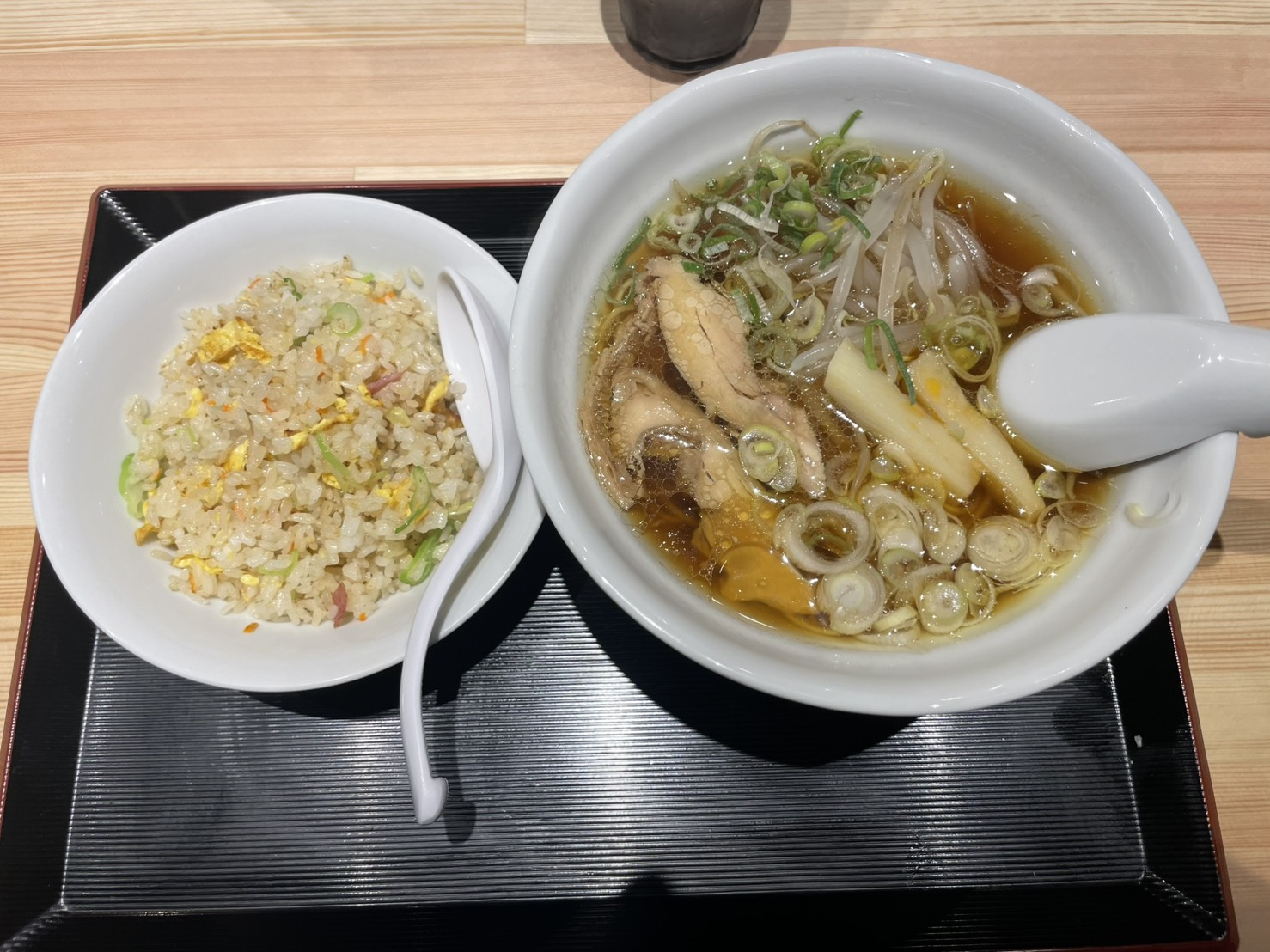 【六甲道・ラーメン笑顔（えがお）】飲食歴40年の店主がつくる、昔ながらの中華そばとチャーハンが沁みる！の画像