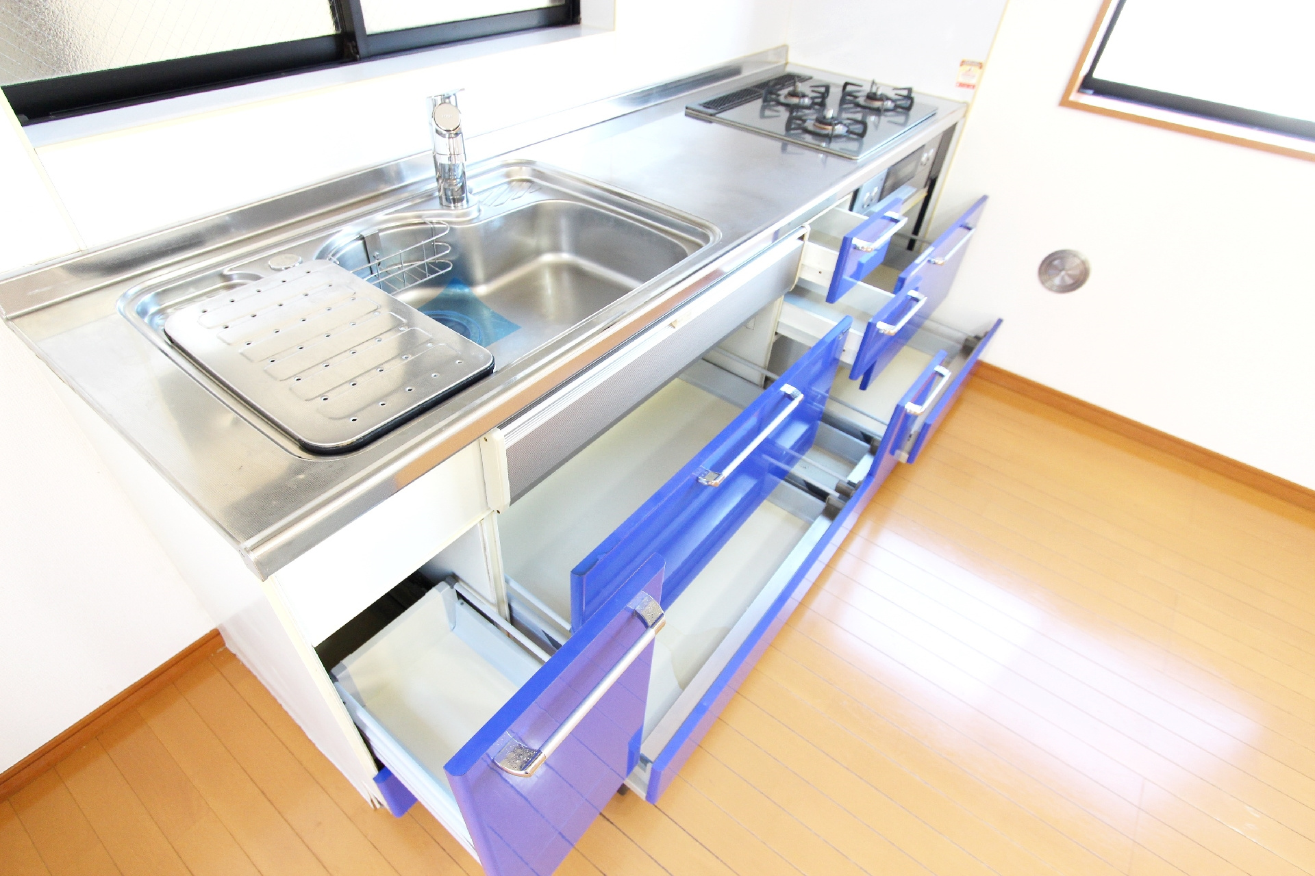 キッチン収納”>
                    </p>
                    <h3 class=