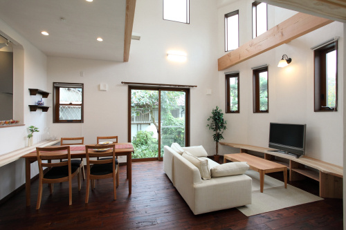 不動産の売却で費用はいくらかかる？内訳や目安も解説の画像