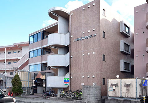 シャンゼリゼ21