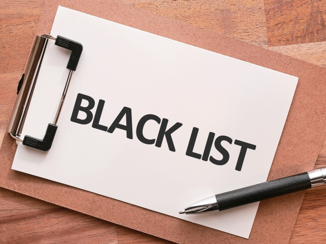 任意売却をおこなうとブラックリスト入りするのか？信用情報への影響も解説の画像