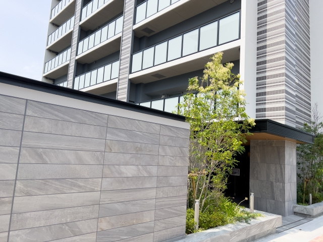 女性の一人暮らしでも安心！防犯性が高い賃貸物件の見分け方の画像