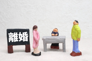 親が離婚したら相続はどうなる？子の権利や放棄の手続きも解説の画像