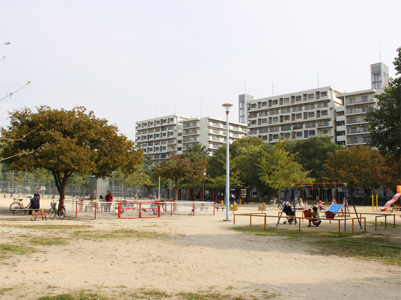 磯路中央公園