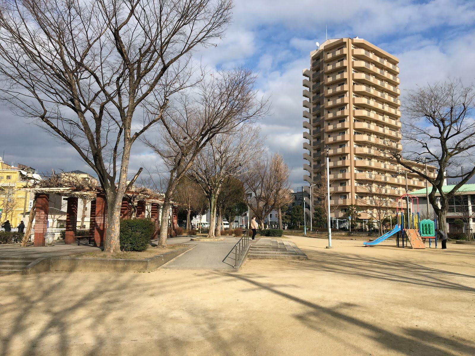 三先公園