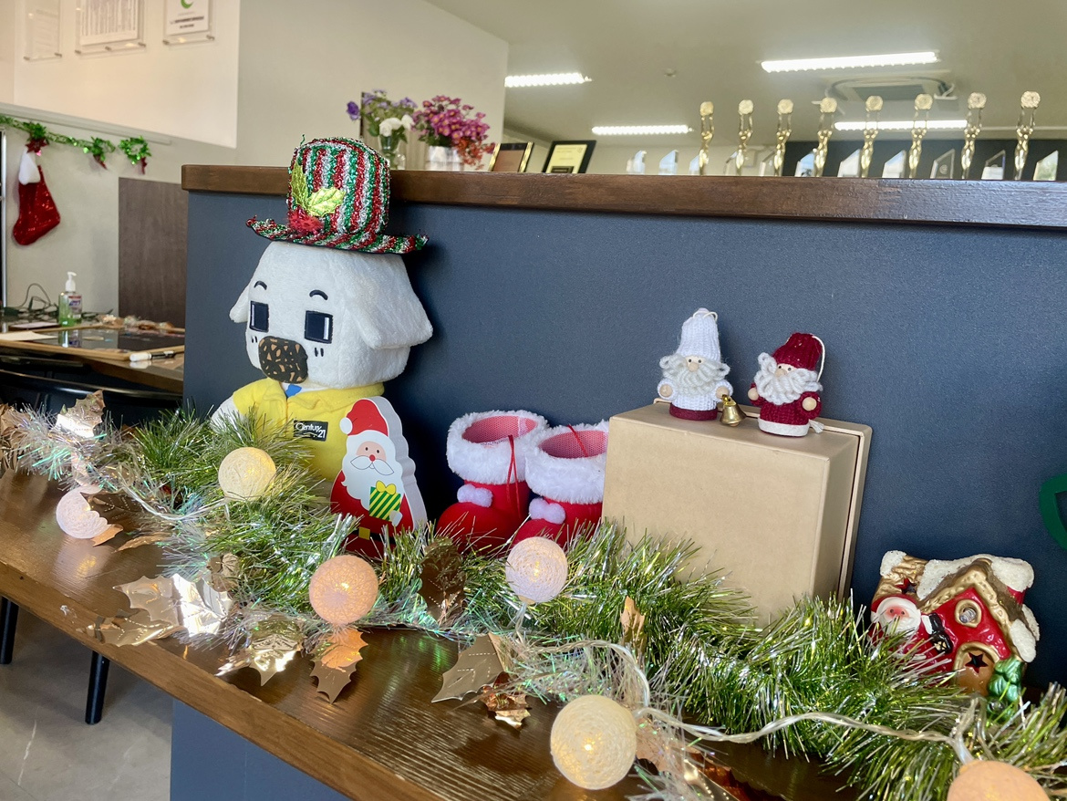 店内がクリスマス仕様になりました！の画像