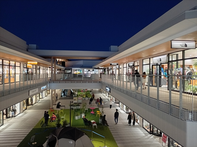 三井アウトレットパーク 岡崎　店舗・店内