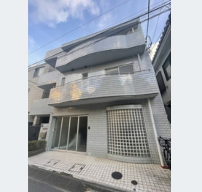 【南向き×70㎡のゆとり】Platinum Court|広々2LDKで快適に暮らせる贅沢空間!の画像