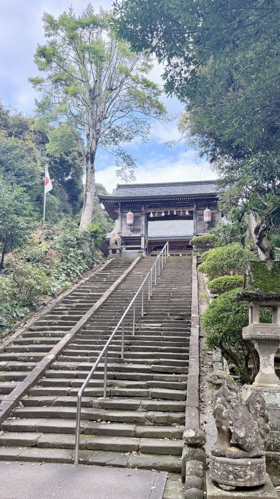 城山稲荷神社　石段