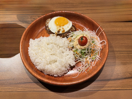 無性に食べたくなる味！今日はエッグバーグディッシュ一択！の画像