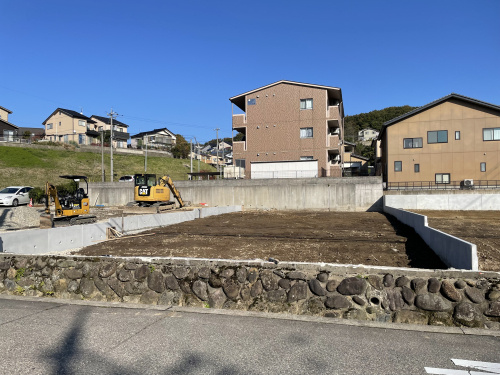 金沢市で水路横断を伴う土地購入時の注意点は？境界や許可申請の流れも紹介の画像