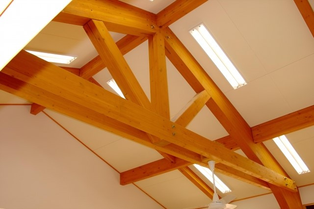 天井のリノベーションで空間を変える方法は？素材や高さの選び方も解説の画像