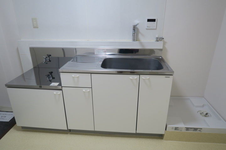 (株)メイワ・エステート