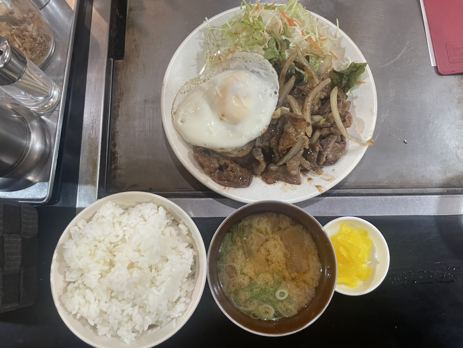 【六甲道ランチ・鉄板焼き】具材たっぷりで満足度MAXの画像