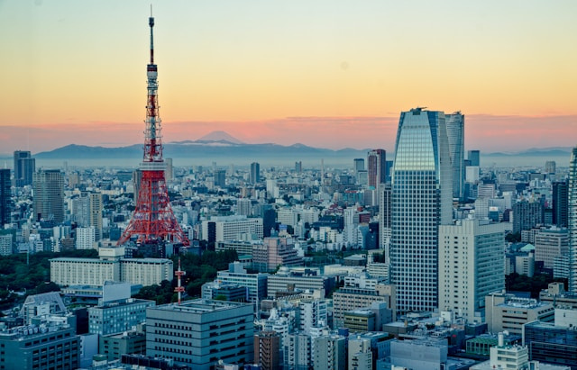 Why Foreign Residents Choose Luxury Apartments in Japanの画像