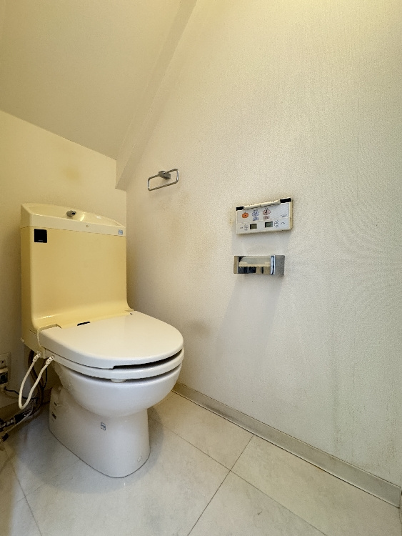 トイレ”>
                    </p>
                    <h3 class=