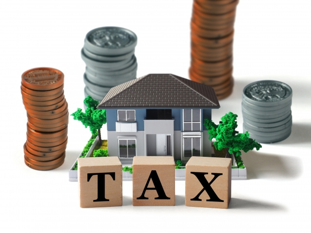 不動産を相続したら支払う税金の種類は？税金の計算方法と控除制度もご紹介の画像