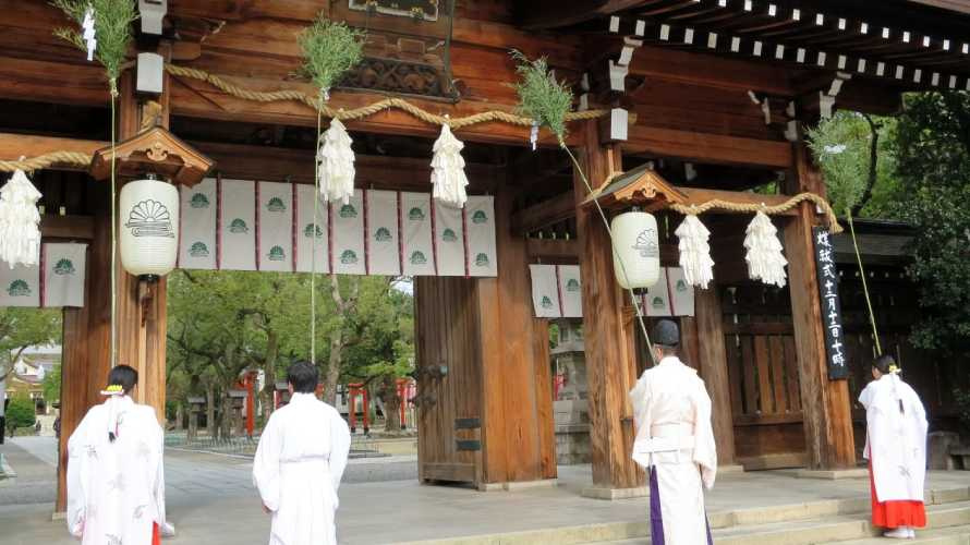 一年を清め、新年を迎えるための区切りの行事「大掃除」の画像