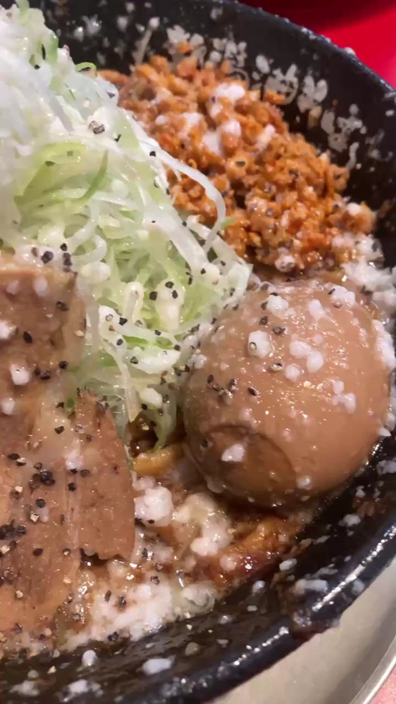 新潟油そばの新定番！新潟市東区 活気あふれる「新潟油そば モジャ」でパンチ系油そばを堪能してきました！の画像