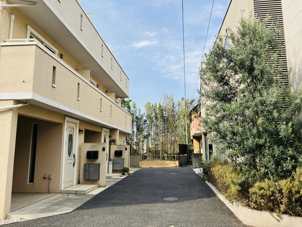 私道の維持管理や費用負担は誰の責任？購入時売却時のルールやトラブル注意点も解説の画像