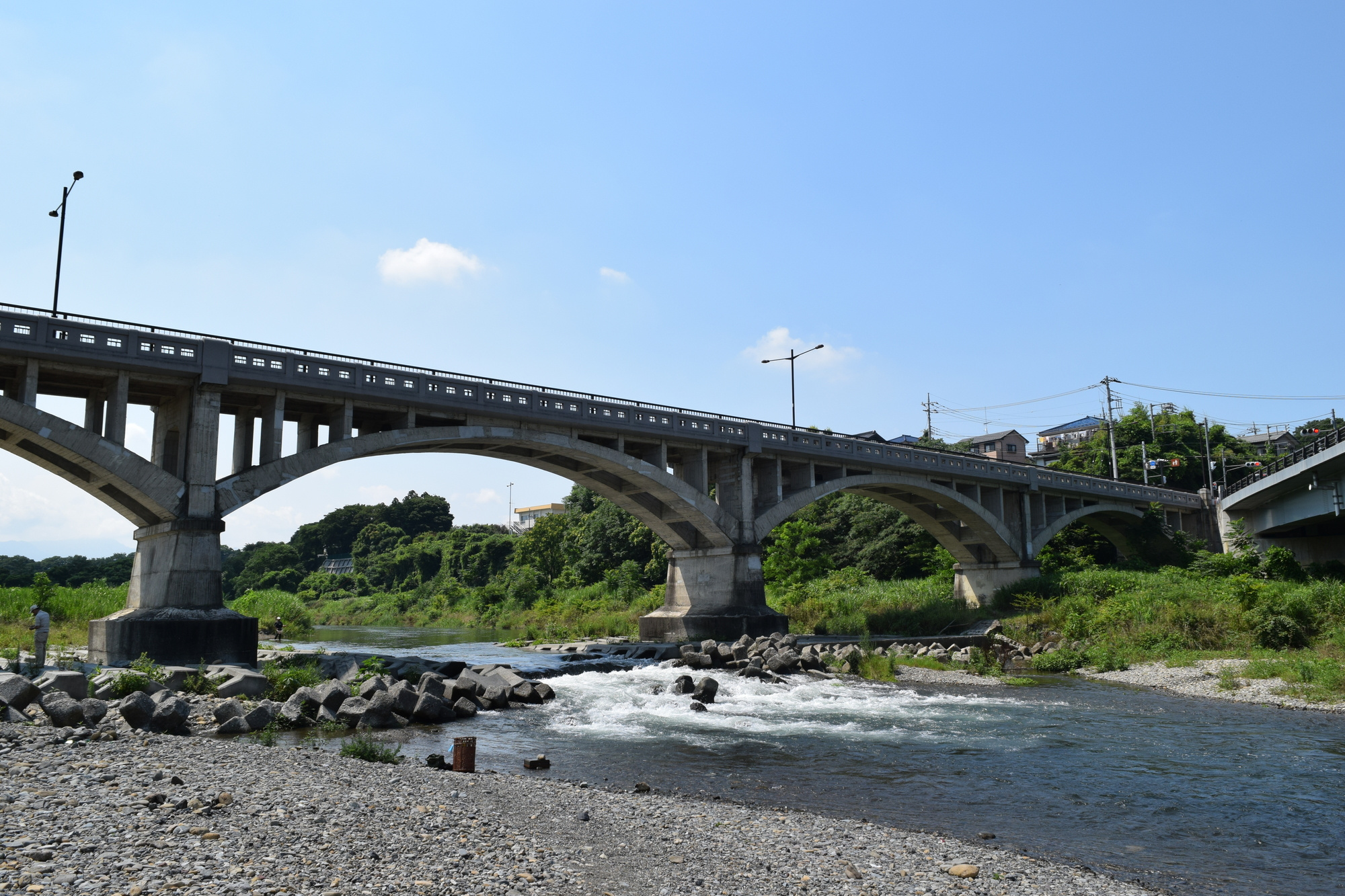 東秋留橋