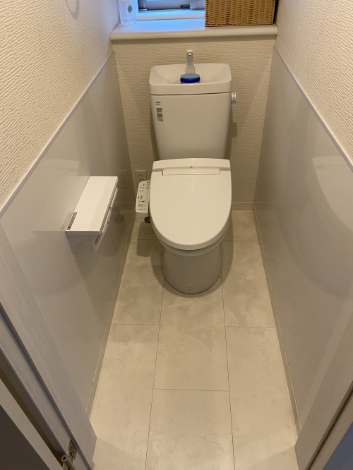 トイレの壁をDIYの画像