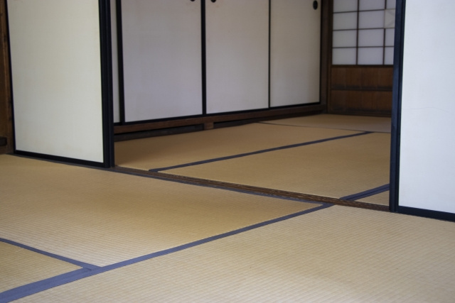 築50年の一戸建ての売却はできる？相場や売り方のポイントも解説