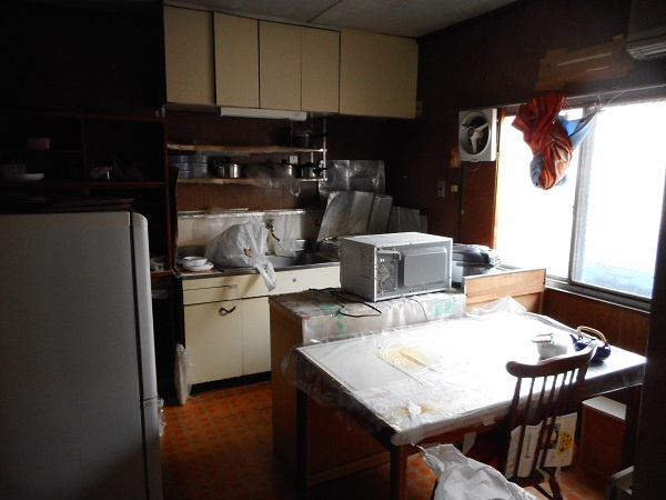 借地の長屋を売却する時の注意点は？相続後の選択肢や手続きも解説の画像