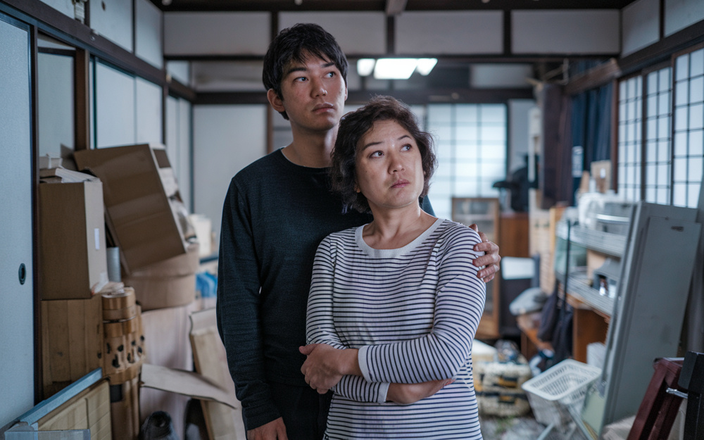 実家の片付けを放置したまま売却できる？放置リスクや片付けの進め方も紹介の画像