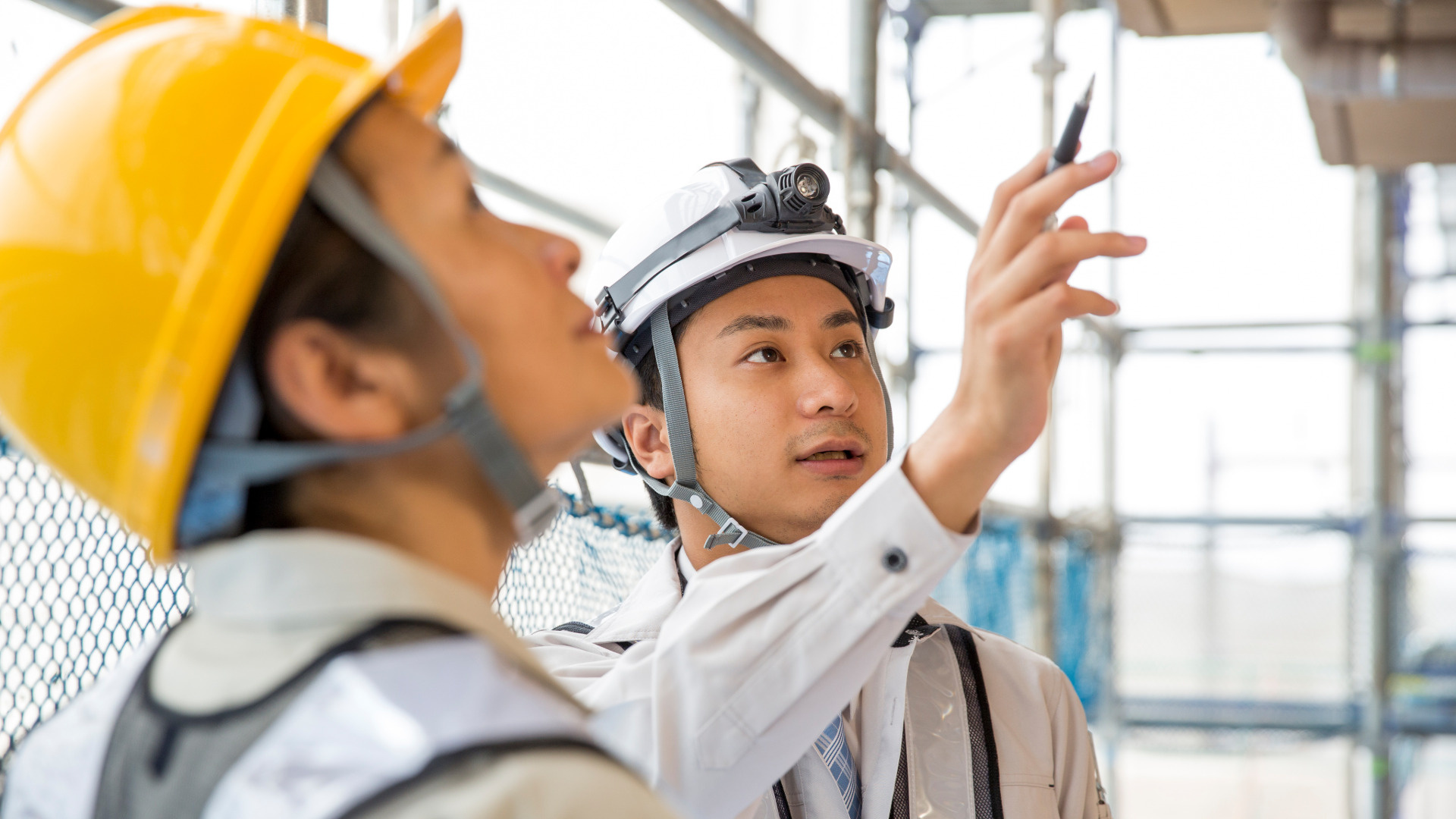 2027年蛍光灯はなくなる？切替の理由やLED導入の流れを解説の画像