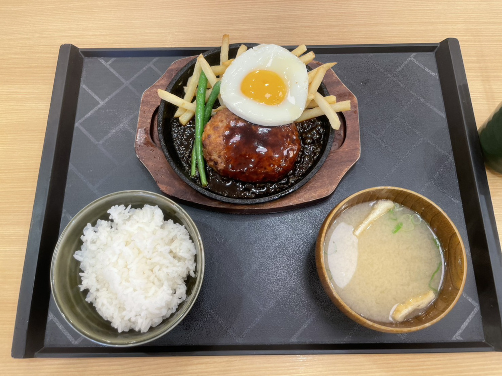 【六甲道ランチ】安定・満腹・駅近。迷ったらここの画像