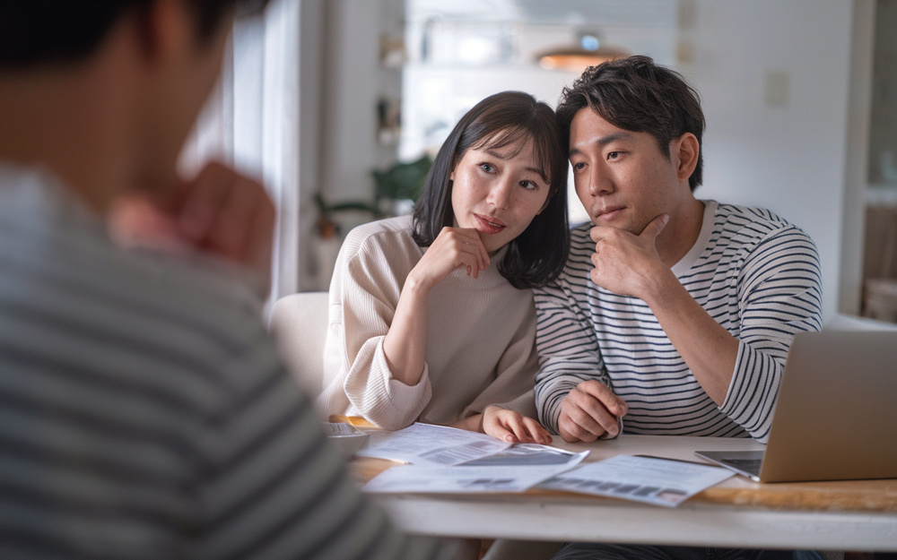 住宅売却の流れは何から始める？仲介と買取の売却方法もまとめてご紹介の画像