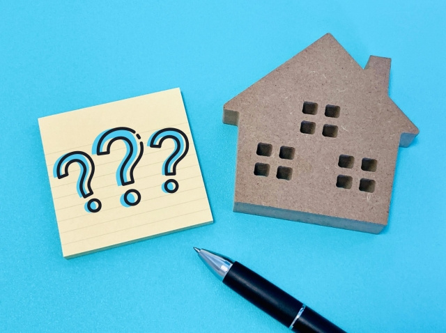 相続前に実家を売る？残す？後悔しないために確認したい判断ポイントの画像