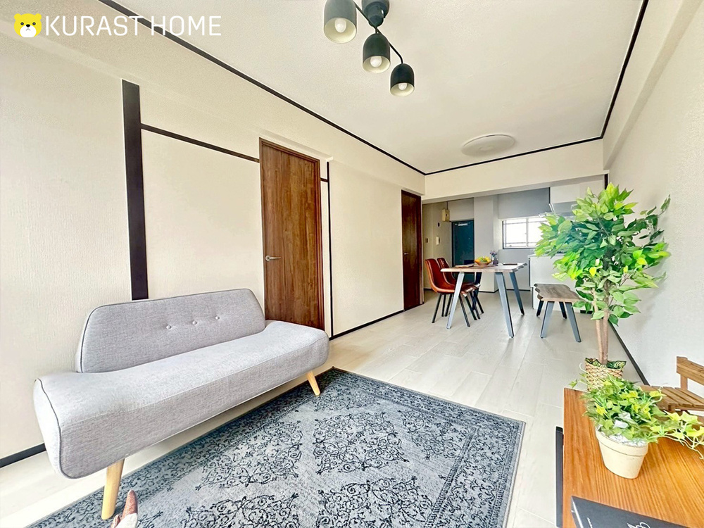 シックなデザインが素敵！レトロかわいい雰囲気のリノベマンション―九条住宅B棟　2階―の画像