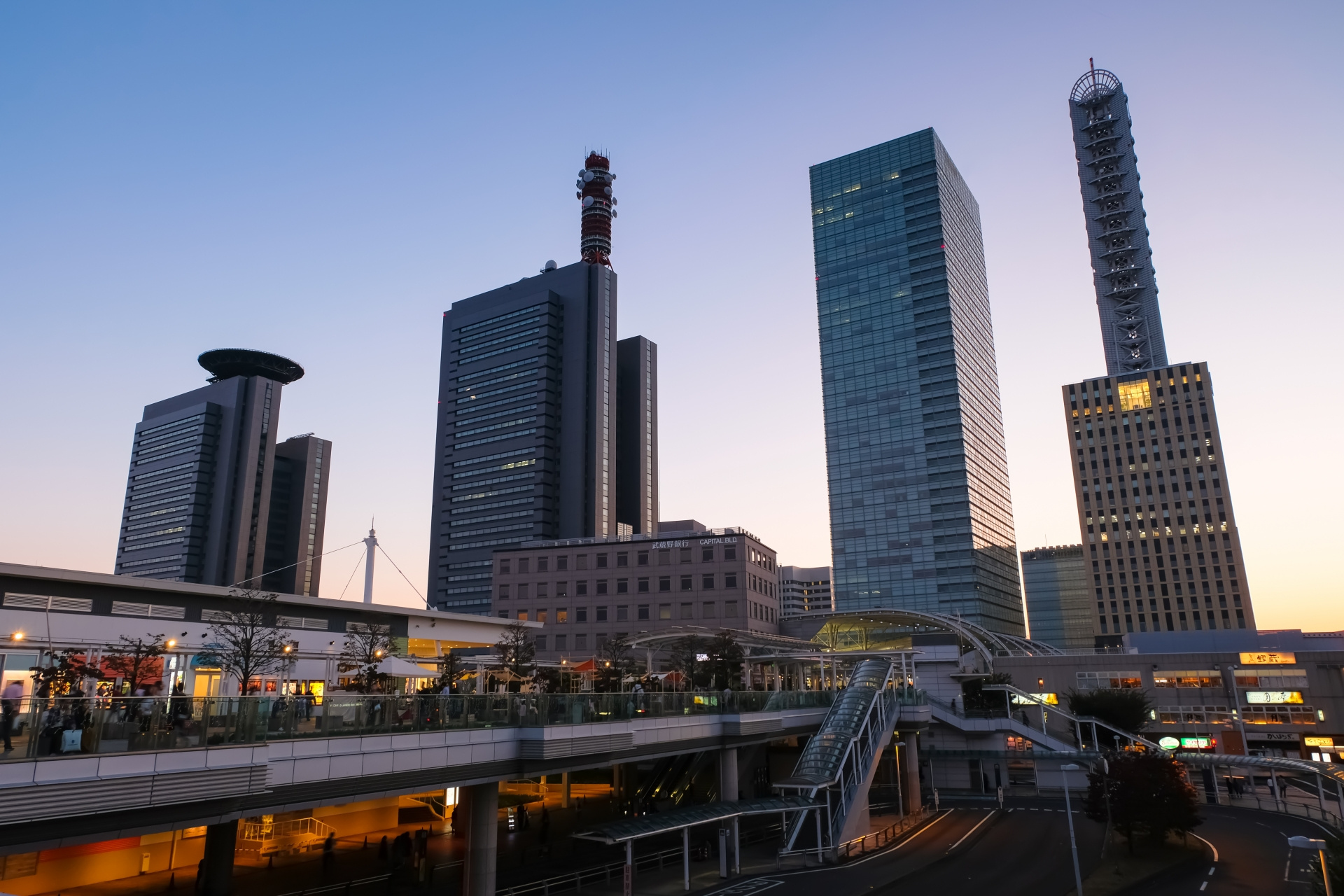 さいたま新都心駅の住みやすさや魅力は？交通アクセスや生活利便性も紹介の画像