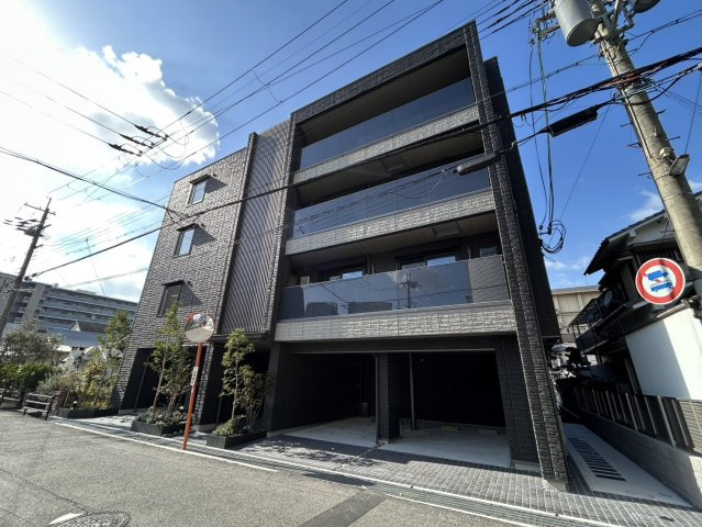 レジデンス三条宮前 室内・外観