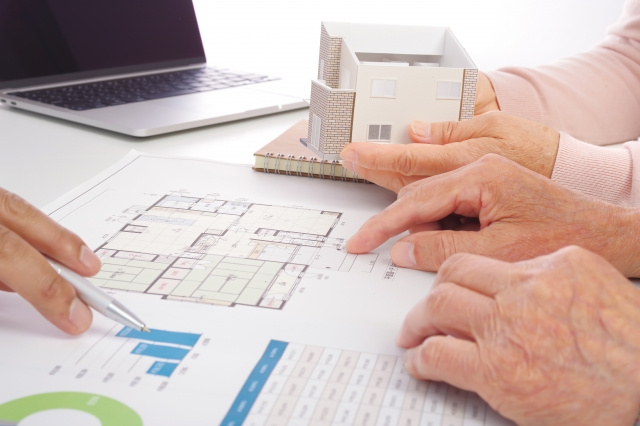 50代で住宅ローンを組むのは無理？成功のポイントと注意点も解説の画像