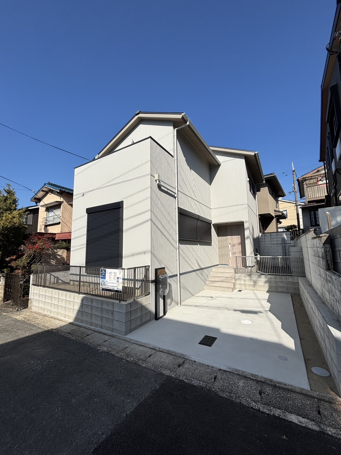 【新価格！】３，４８０万！伏見区深草大亀谷東寺町新築戸建の画像